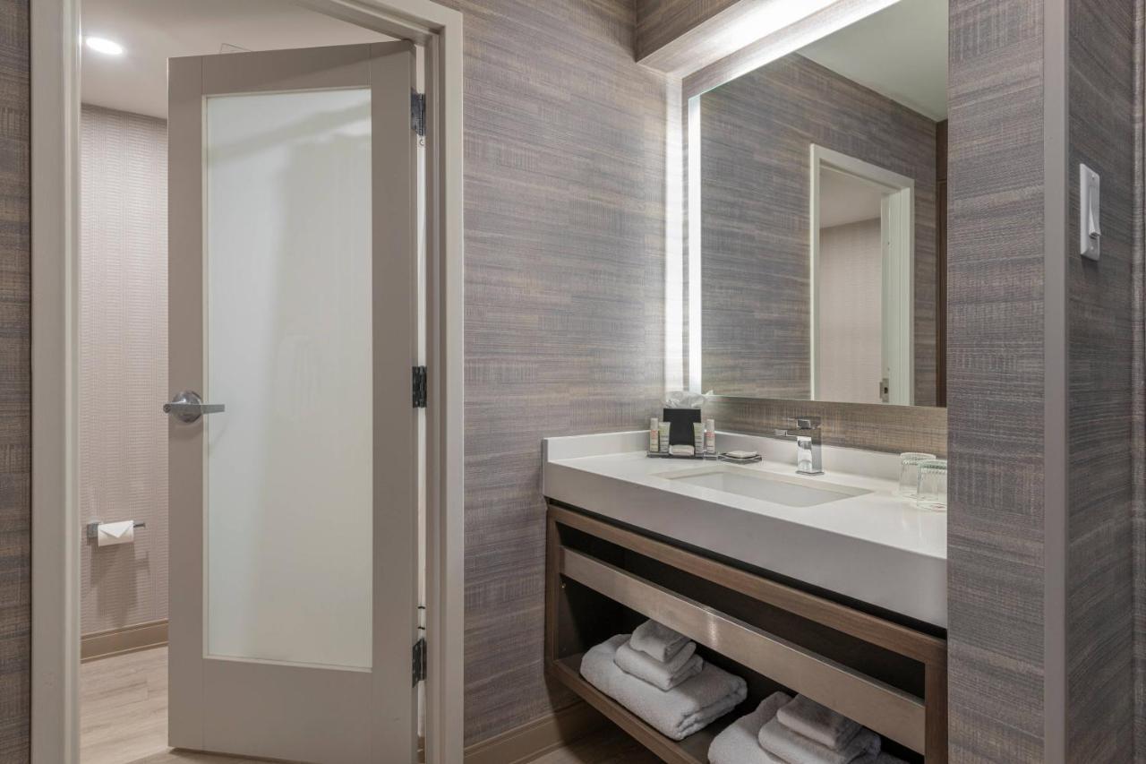 Wichita Marriott Ξενοδοχείο Εξωτερικό φωτογραφία